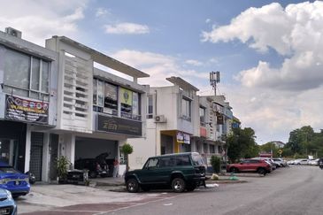 Kinrara uptown,Lestari Perdana ,Seri Kembangan