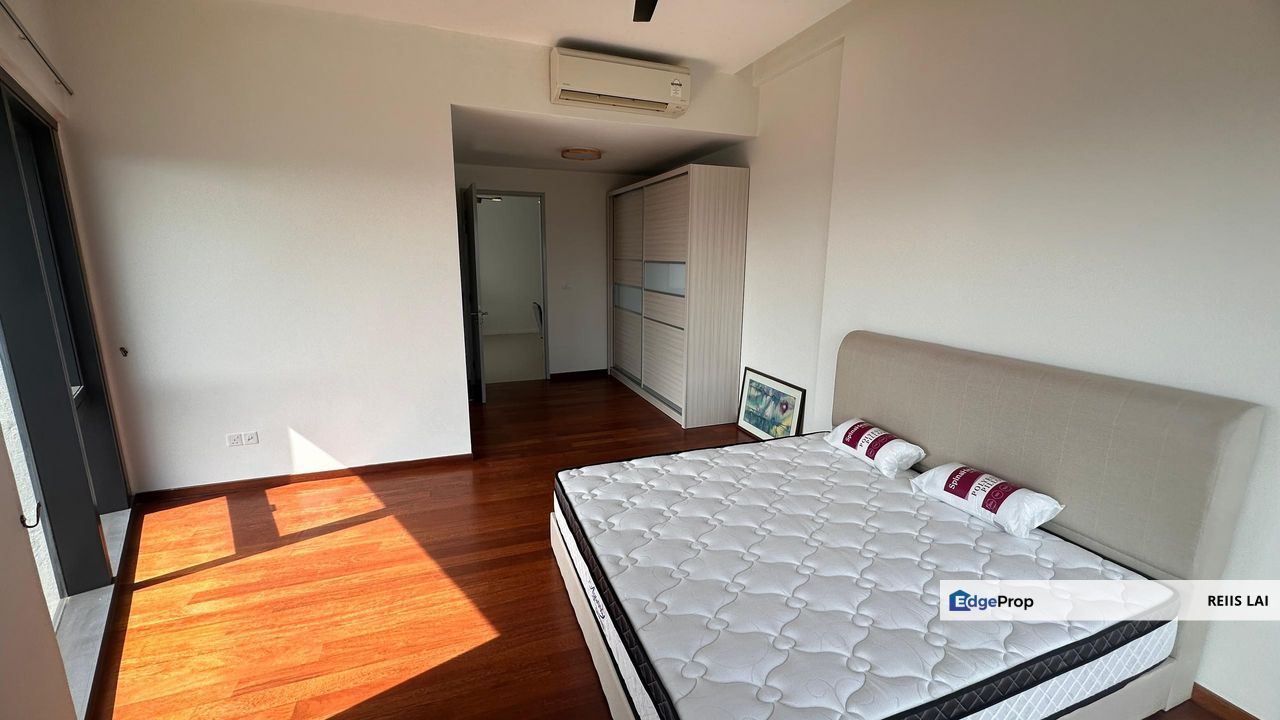 Sapphire, Paradigm Mall,Kelana Jaya, Selangor, Petaling Jaya