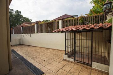 2Sty Semi D , Taman Yarl @ OUG