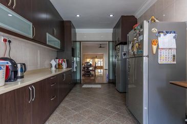 2Sty Semi D , Taman Yarl @ OUG