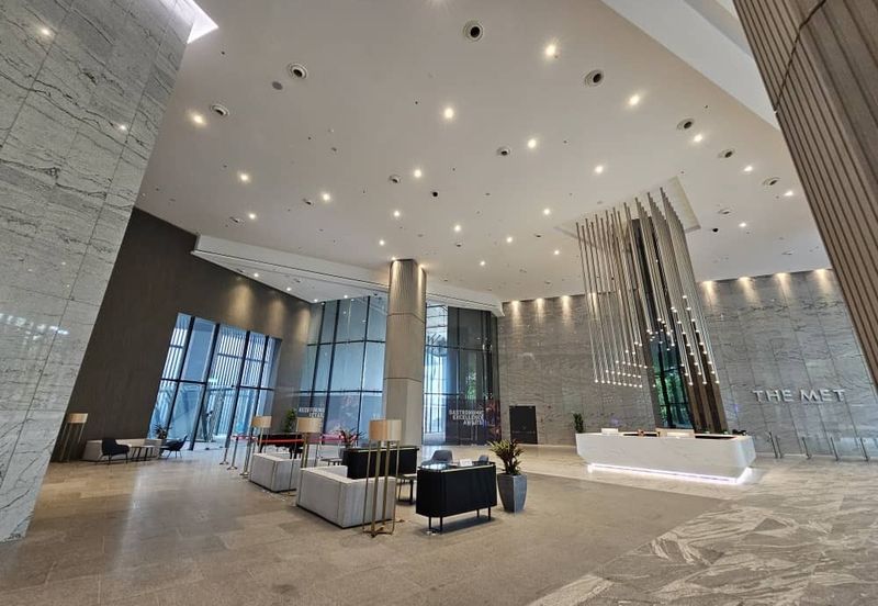 The MET Corporate Towers