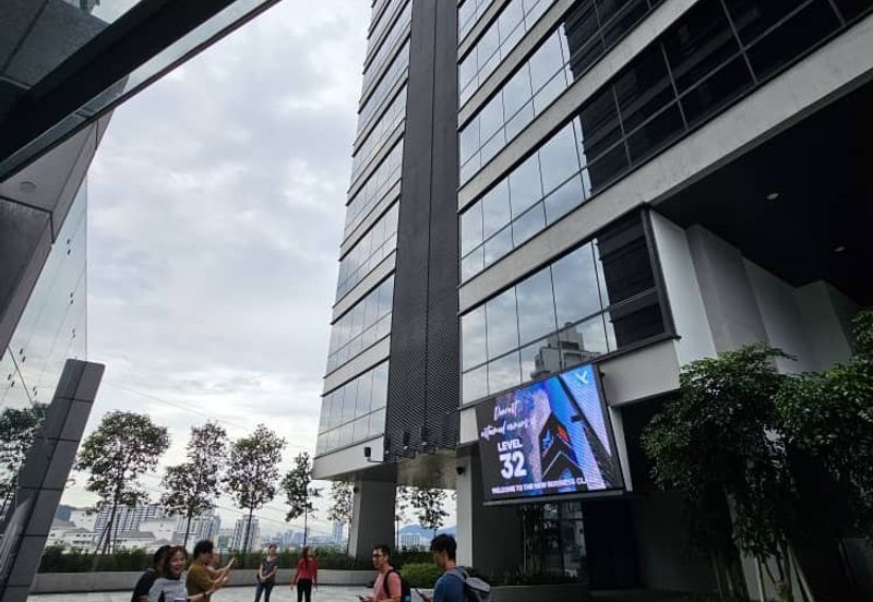 The MET Corporate Towers