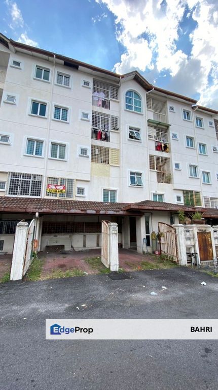 DUPLEX TOWNHOUSE LOWER FLOOR, TAMAN SUNGAI BESI INDAH, SERI KEMBANGAN FOR SALE, Selangor, Seri Kembangan