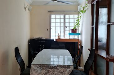 The Residence 1 @ Tiara South