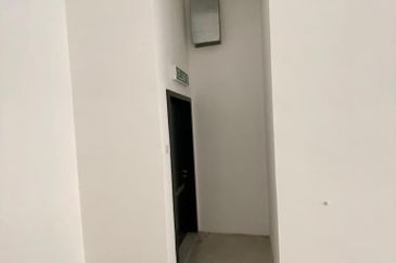 Ecohill Walk Mall, Setia Ecohill