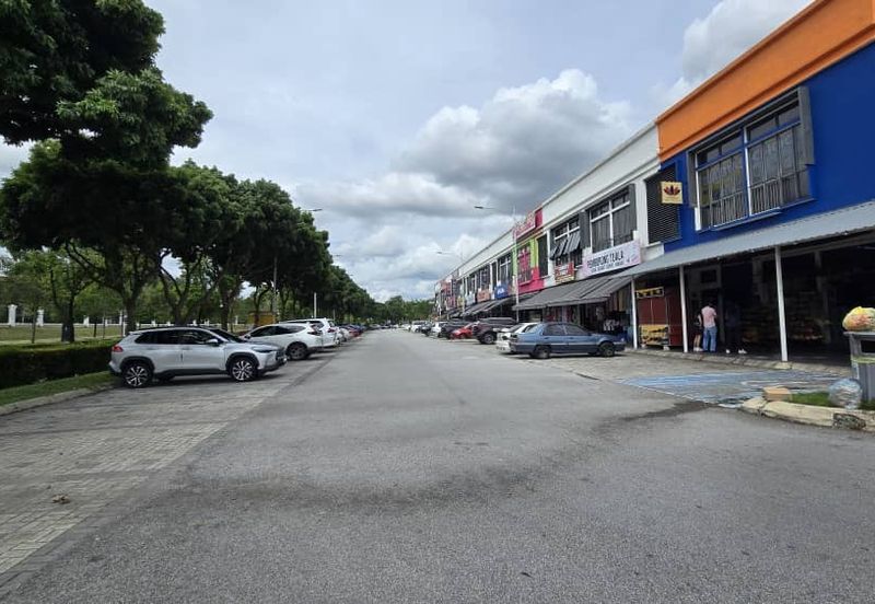 Ivoris @ Eco Majestic