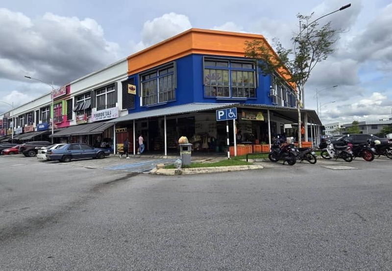 Ivoris @ Eco Majestic