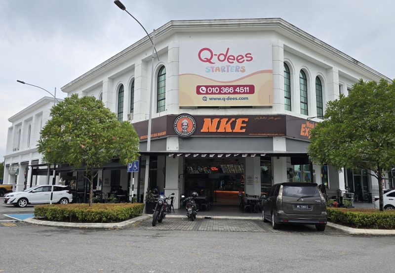 Ivoris @ Eco Majestic