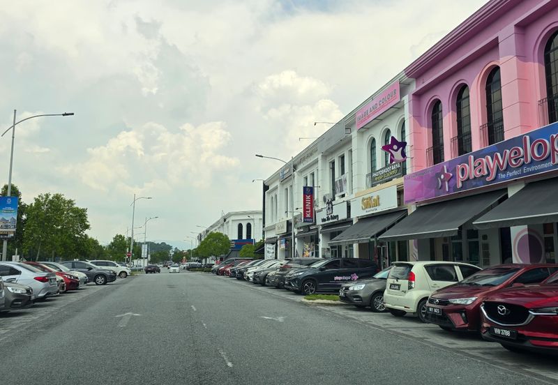 Ivoris @ Eco Majestic