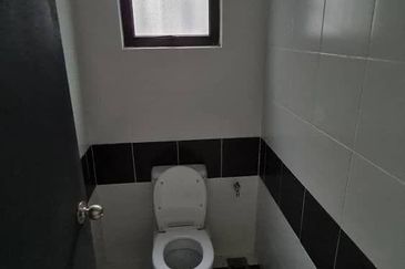 Brighton @ Eco Majestic