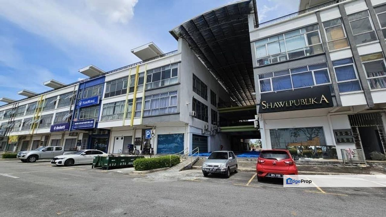 The Galleria Klang Sentral, Selangor, Klang