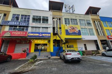 Bandar Tun Hussein Onn