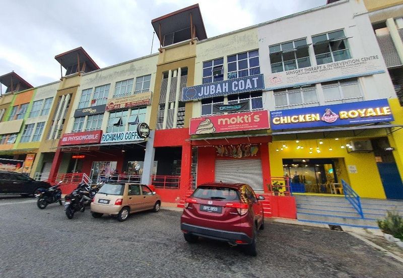 Bandar Tun Hussein Onn