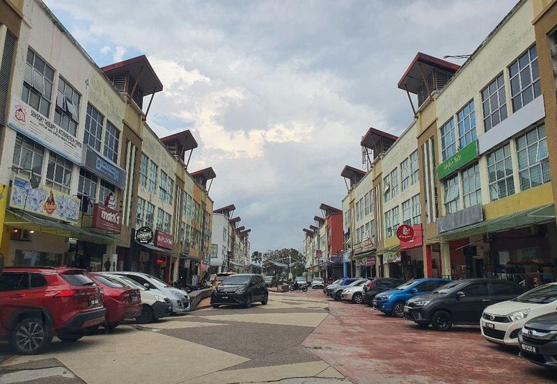 Bandar Tun Hussein Onn