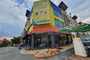 Bandar Tun Hussein Onn