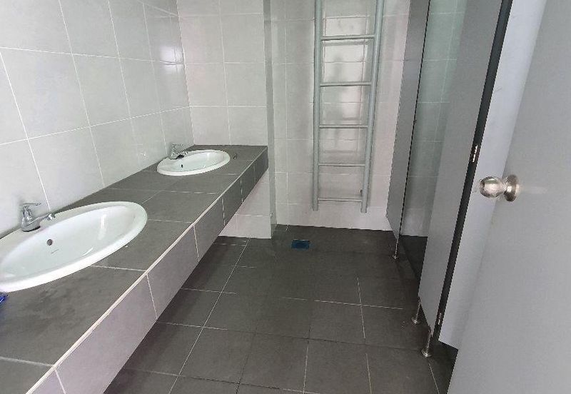 The Earth Bukit Jalil