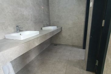 Whitten Eco Majestic