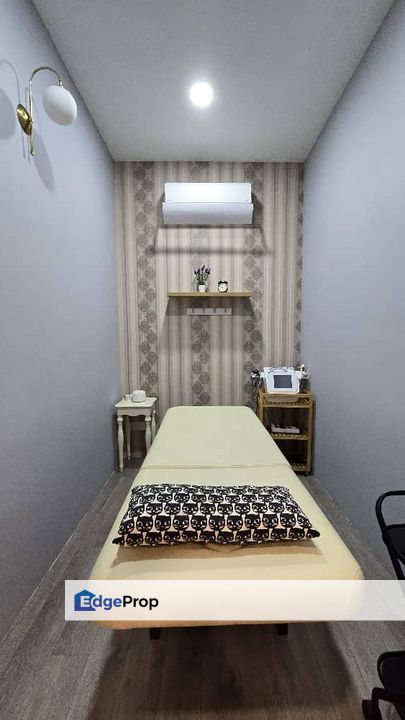 Eco Majestic ground floor shop fully renovated , Selangor, Semenyih