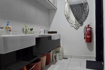 Brighton @ Eco Majestic