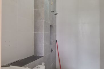 Cradleton @ Eco Majestic