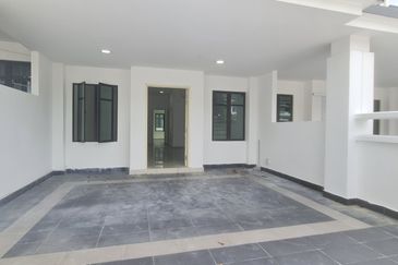 Cradleton @ Eco Majestic