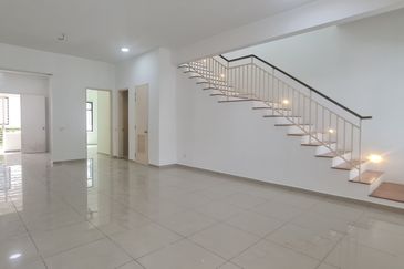 Cradleton @ Eco Majestic