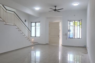 Cradleton @ Eco Majestic