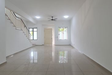 Cradleton @ Eco Majestic