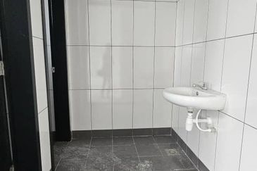 Ecohill Walk Mall, Setia Ecohill