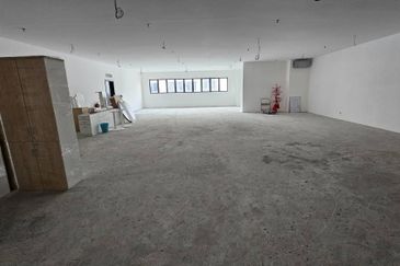 Ecohill Walk Mall, Setia Ecohill