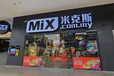 Ecohill Walk Mall, Setia Ecohill