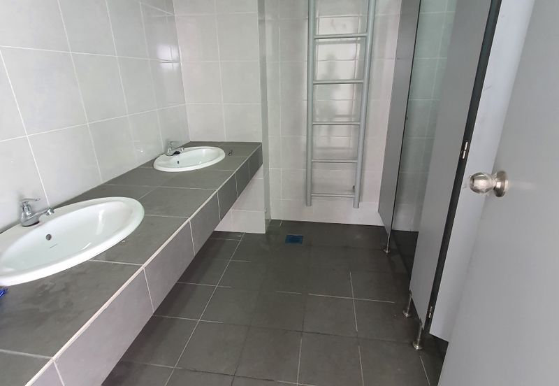 Bandar Bukit Raja @Taipan