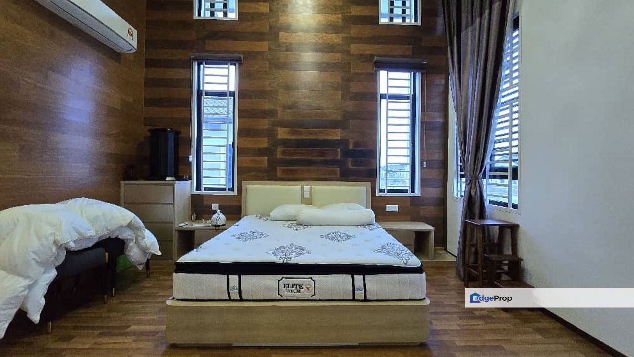 Fully furnished and fully renovated , Selangor, Semenyih