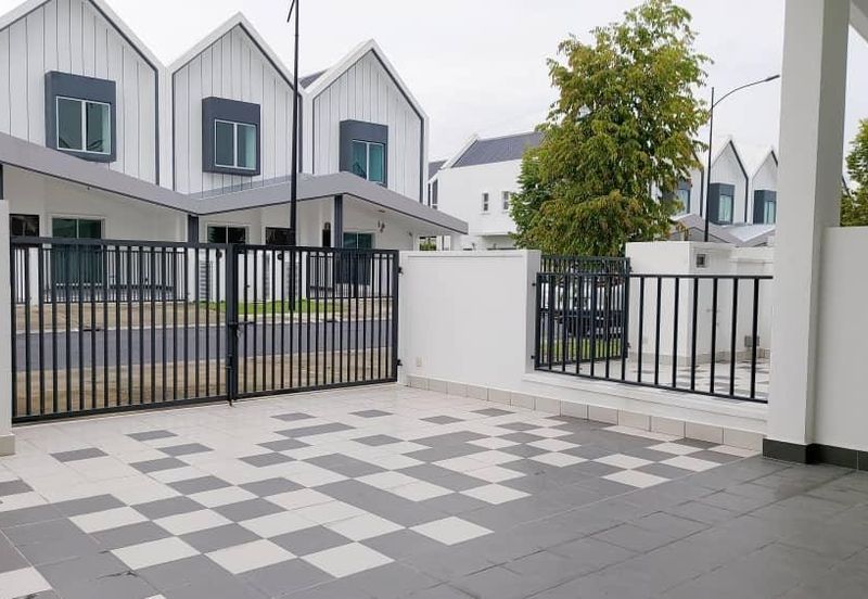 Ebonylane @ Eco Forest