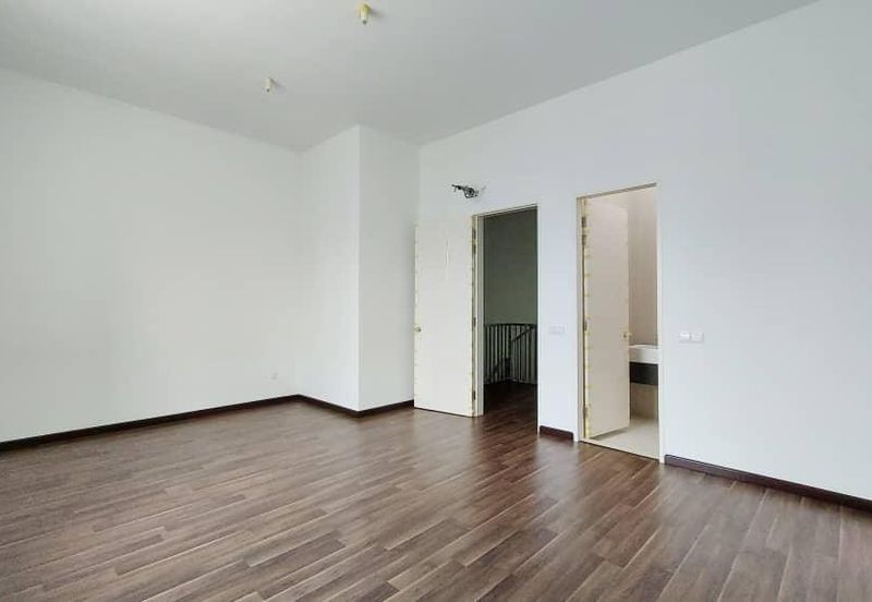 Ebonylane @ Eco Forest