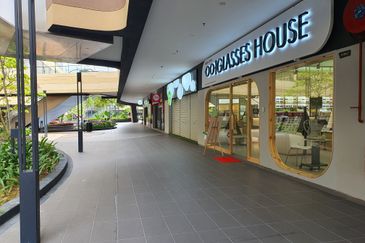 Ecohill Walk Mall, Setia Ecohill