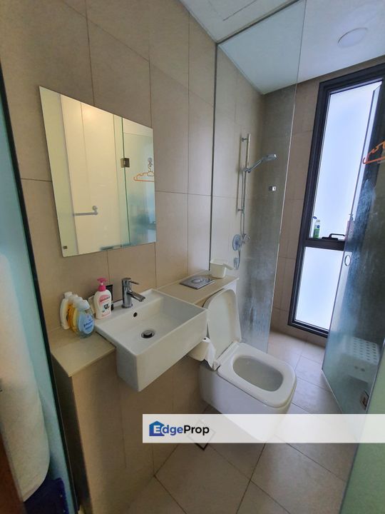 Fennel below market price with three car park , Kuala Lumpur, Sentul