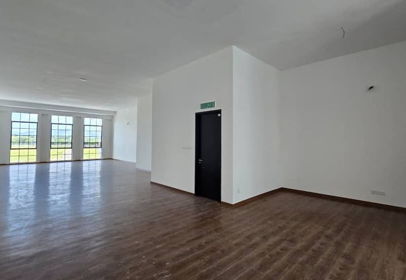 Whitten Eco Majestic