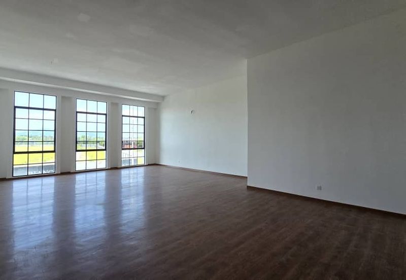 Whitten Eco Majestic