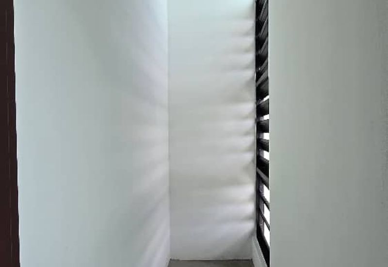 Ivoris @ Eco Majestic