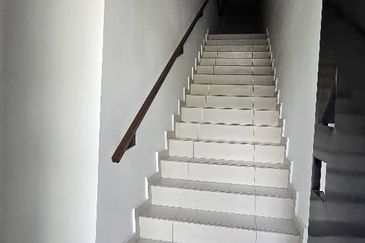 Ivoris @ Eco Majestic