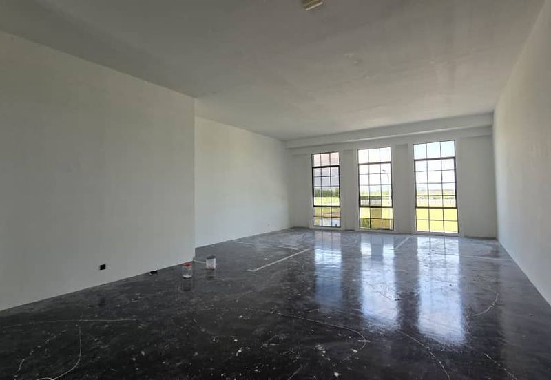 Whitten Eco Majestic