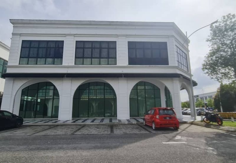 Ivoris @ Eco Majestic