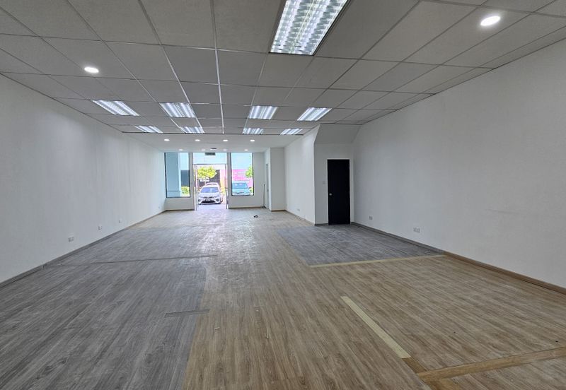 Ivoris @ Eco Majestic