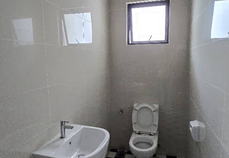 Whitten Eco Majestic