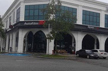 Ivoris @ Eco Majestic