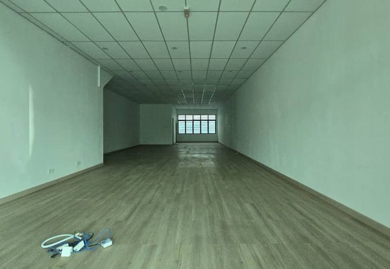 Ivoris @ Eco Majestic