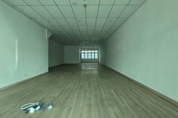 Ivoris @ Eco Majestic