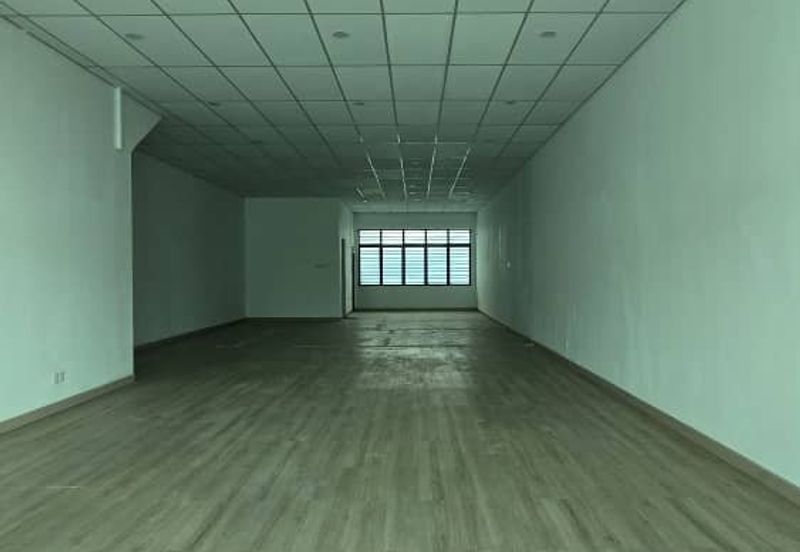 Ivoris @ Eco Majestic