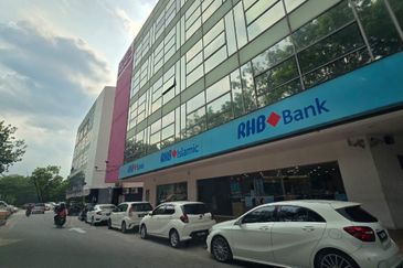 The Trillium @Lake Fields